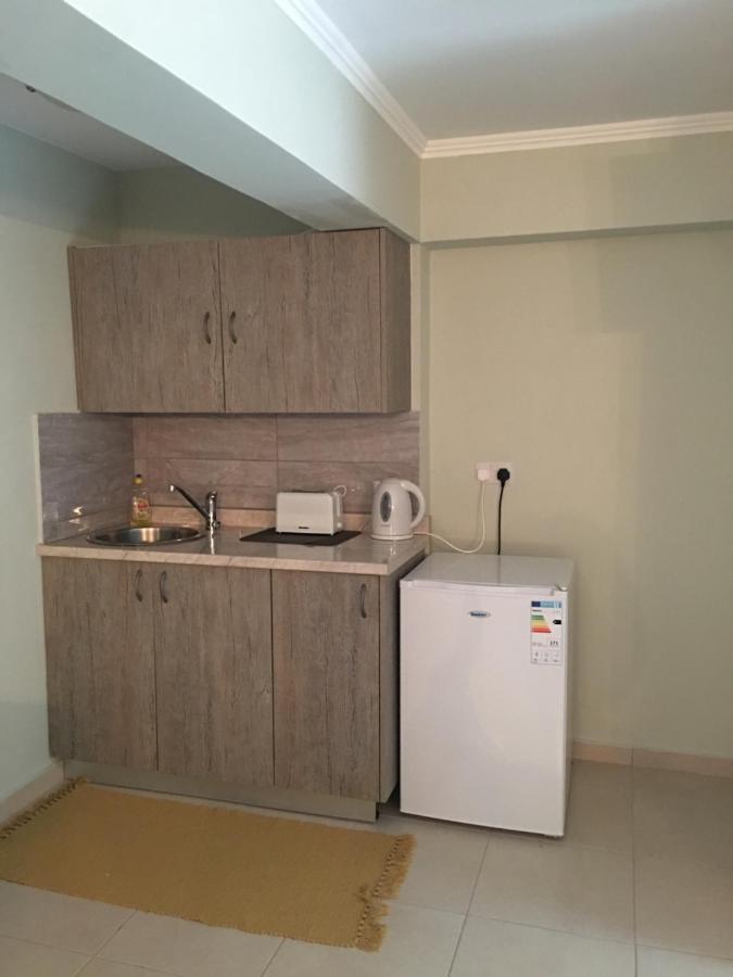 Livadia Studio Пафос Екстер'єр фото