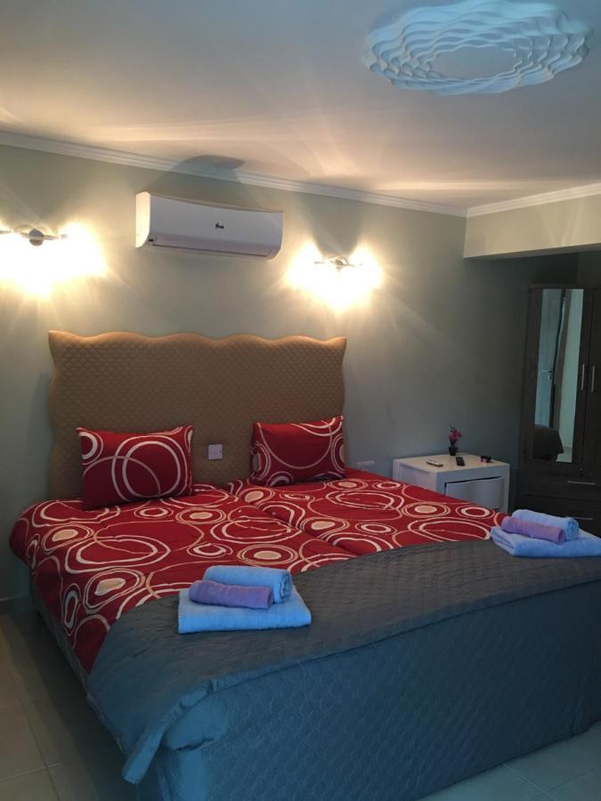 Livadia Studio Пафос Екстер'єр фото