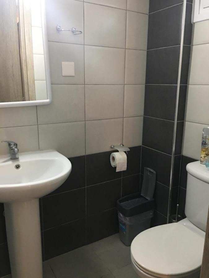Livadia Studio Пафос Екстер'єр фото